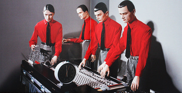Kraftwerk - The Man Machine (Red Trans Ltd)