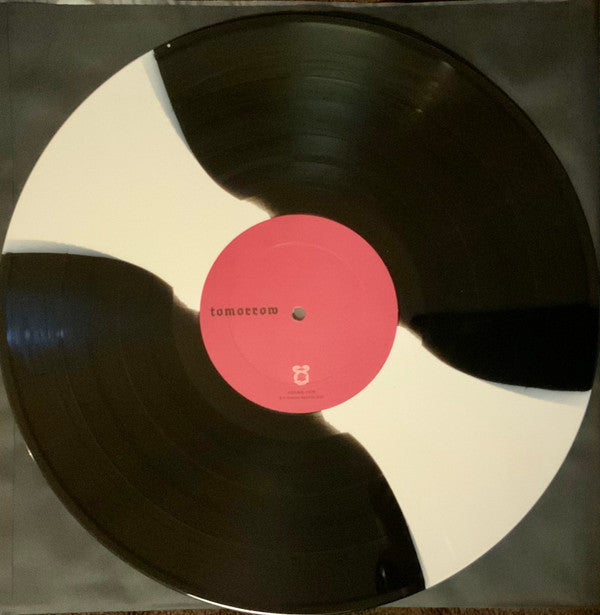 NNHMN - Tomorrow's Heroine (B&W Split Ltd)